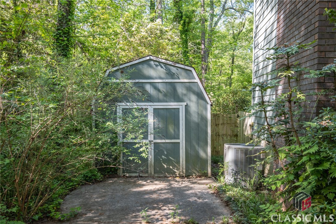 220 Ansley Drive