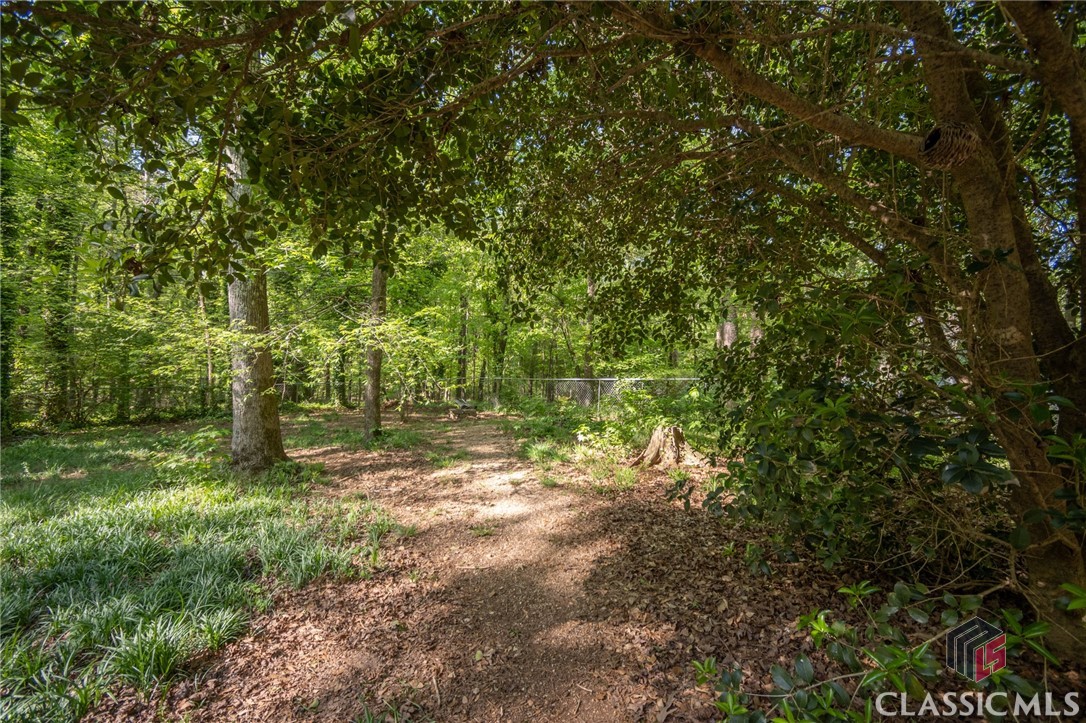 220 Ansley Drive