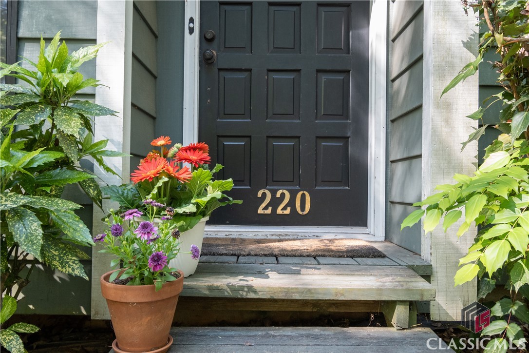 220 Ansley Drive