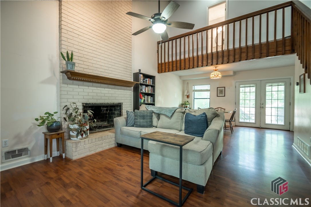220 Ansley Drive