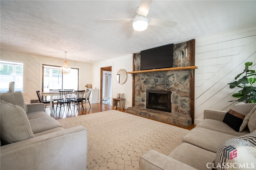 165 Fairlane Drive