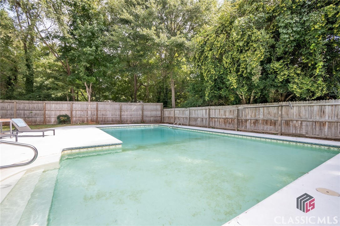 165 Fairlane Drive