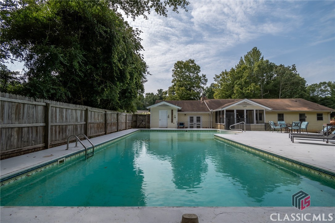 165 Fairlane Drive