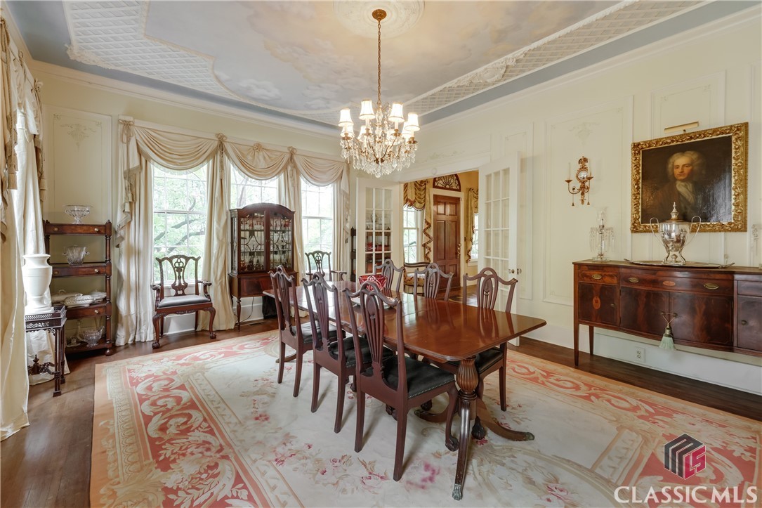 638 Milledge Circle