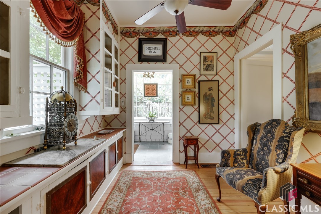 638 Milledge Circle