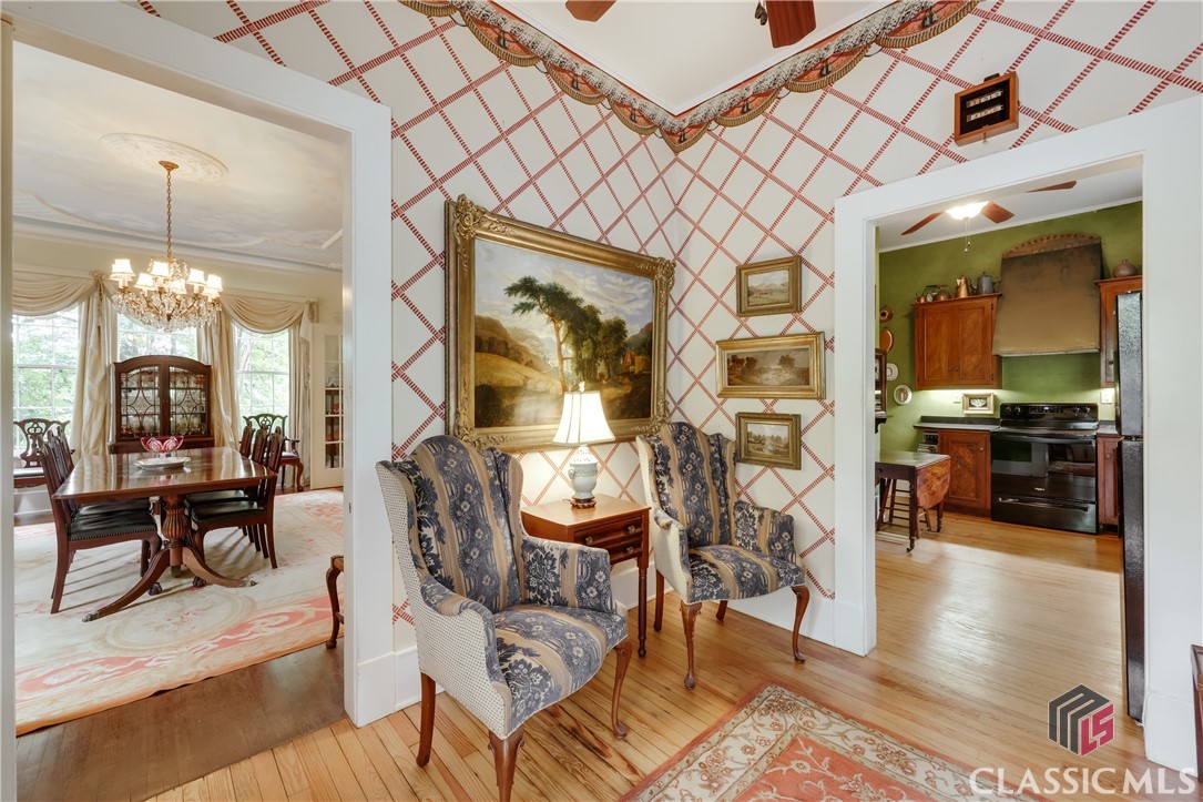 638 Milledge Circle