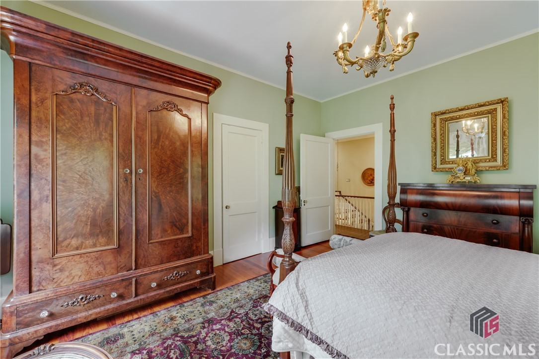 638 Milledge Circle