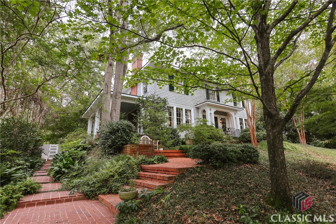 638 Milledge Circle