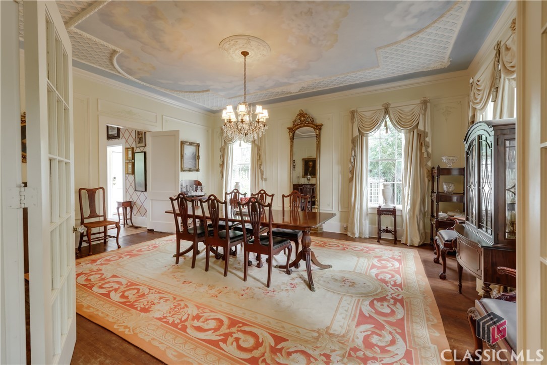 638 Milledge Circle