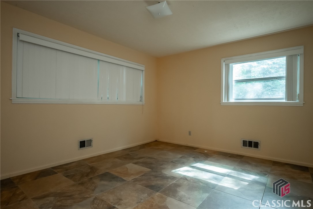 175 Duncan Springs Road