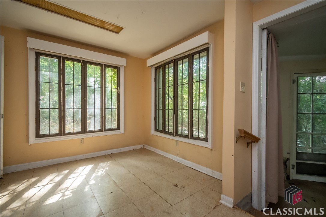 175 Duncan Springs Road