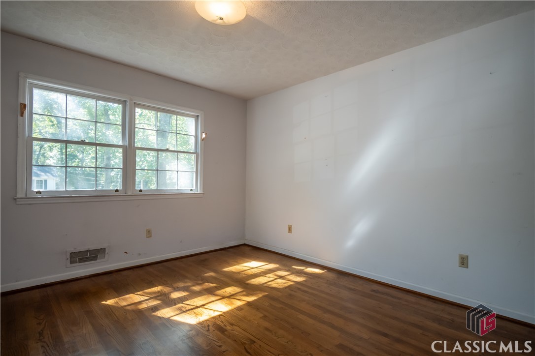 115 Broomsedge Trail