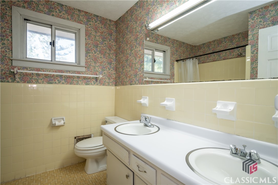 115 Broomsedge Trail