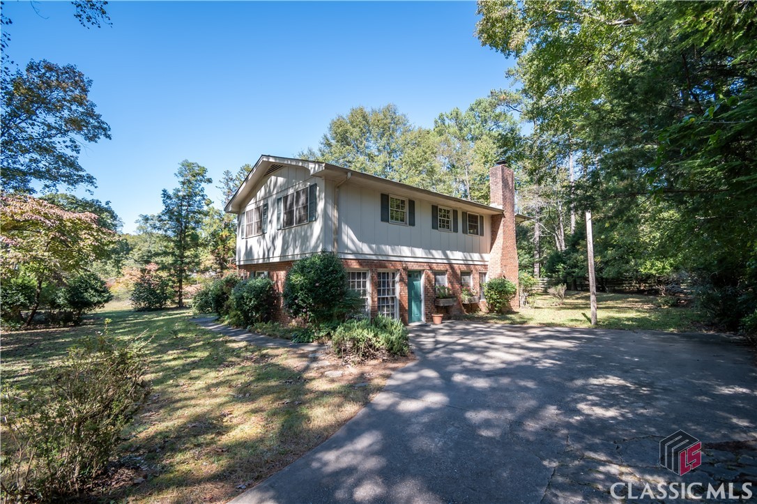 115 Broomsedge Trail