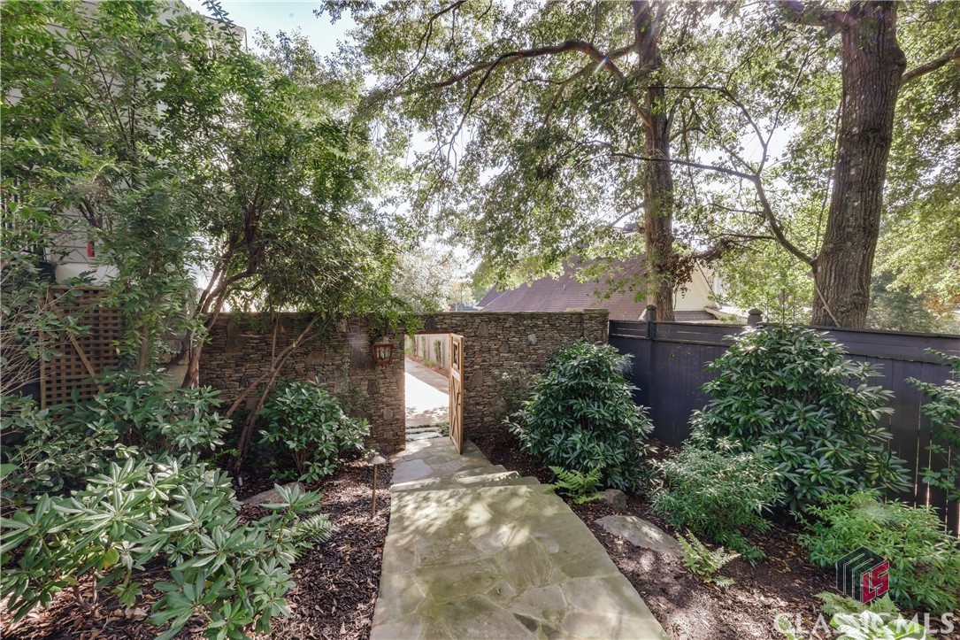 119 Princeton Mill Road