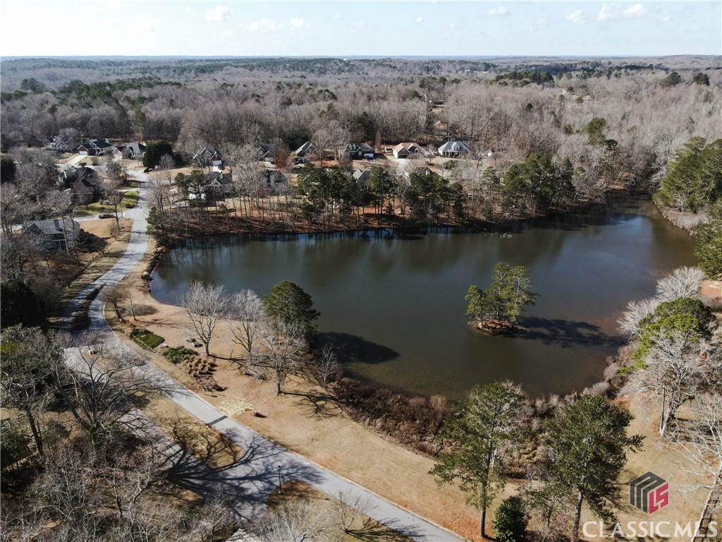 360 Lakeland Drive