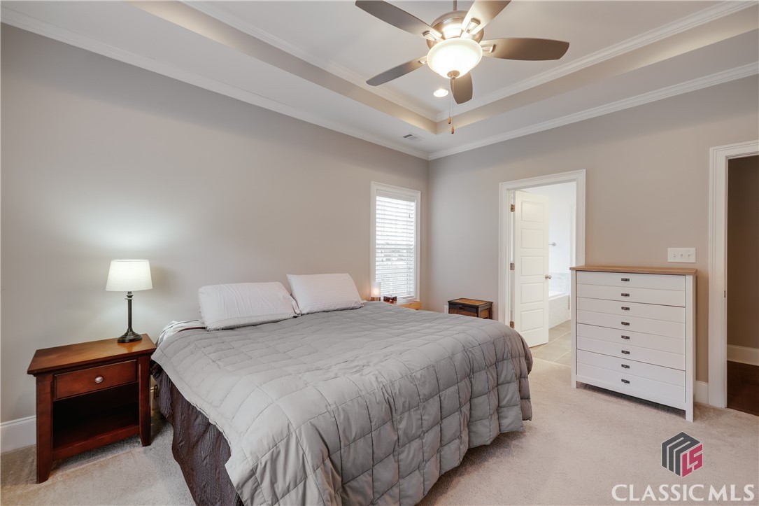 360 Lakeland Drive
