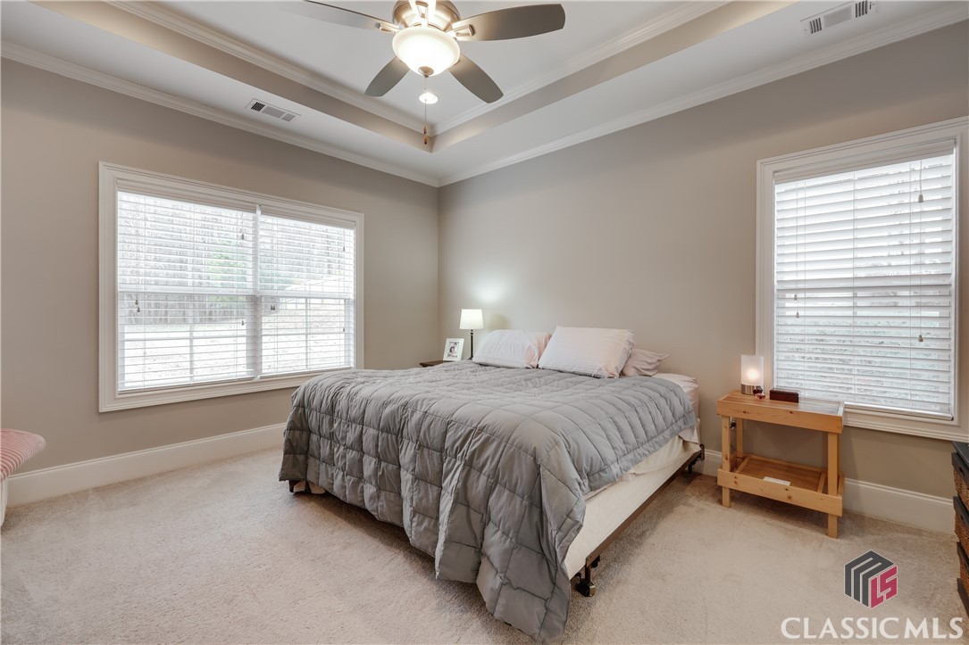 360 Lakeland Drive