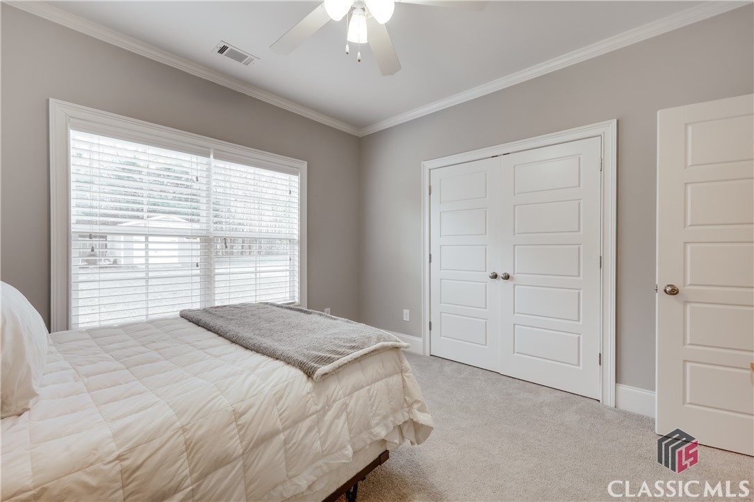 360 Lakeland Drive
