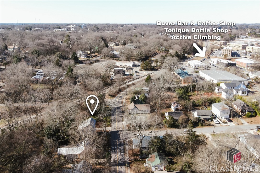 425 Cleveland Avenue