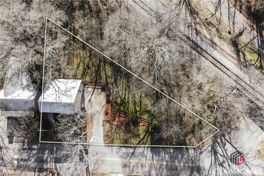 425 Cleveland Avenue