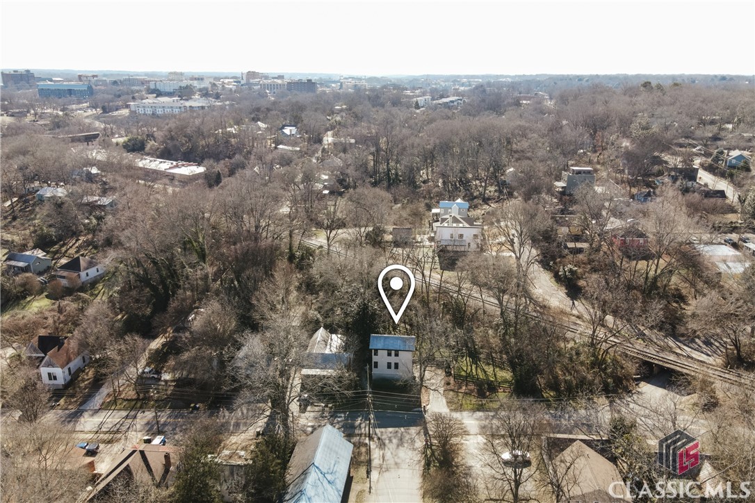 425 Cleveland Avenue