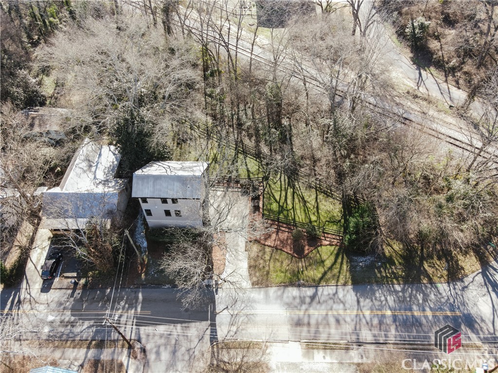 425 Cleveland Avenue