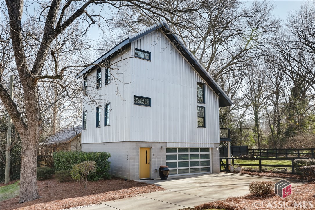 425 Cleveland Avenue