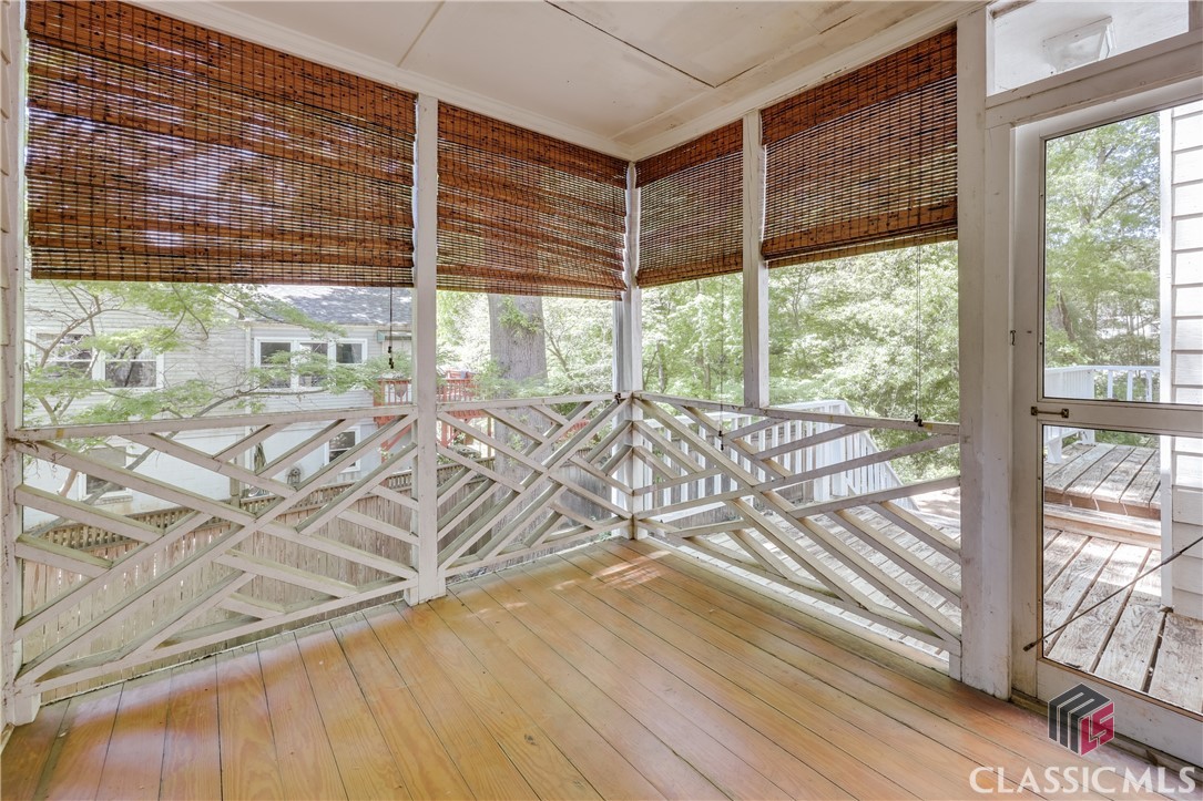 490 McWhorter Drive
