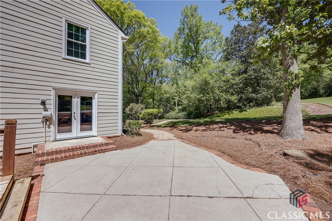 490 McWhorter Drive