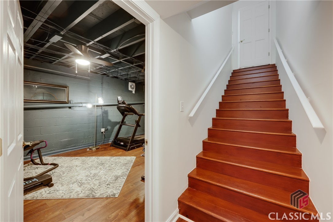 275 Woodward