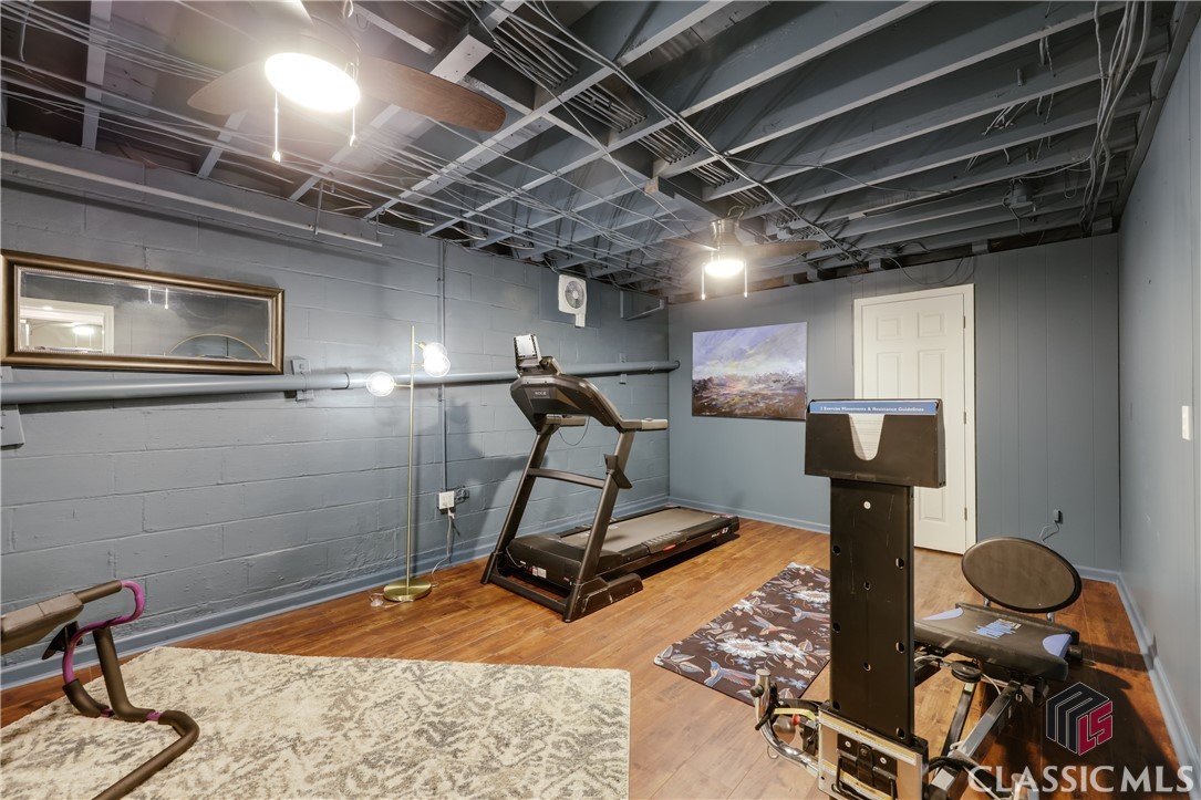 275 Woodward