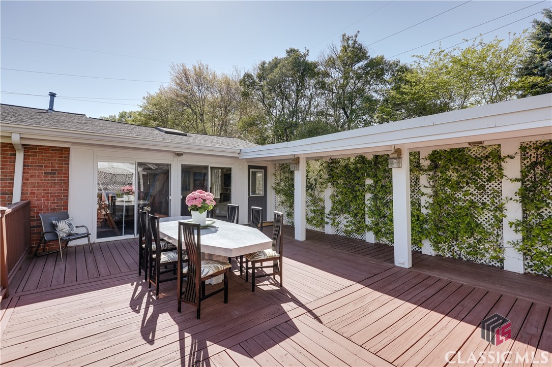 275 Woodward