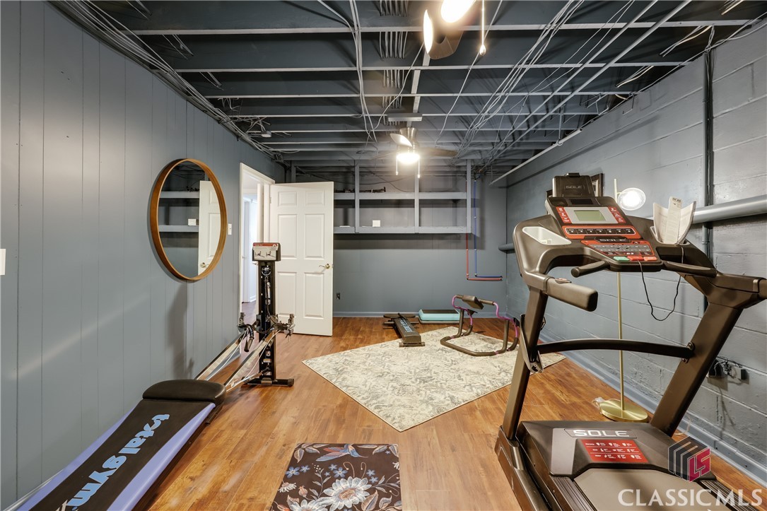 275 Woodward