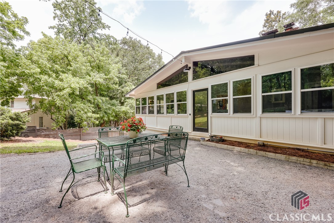 499 West Lake Drive