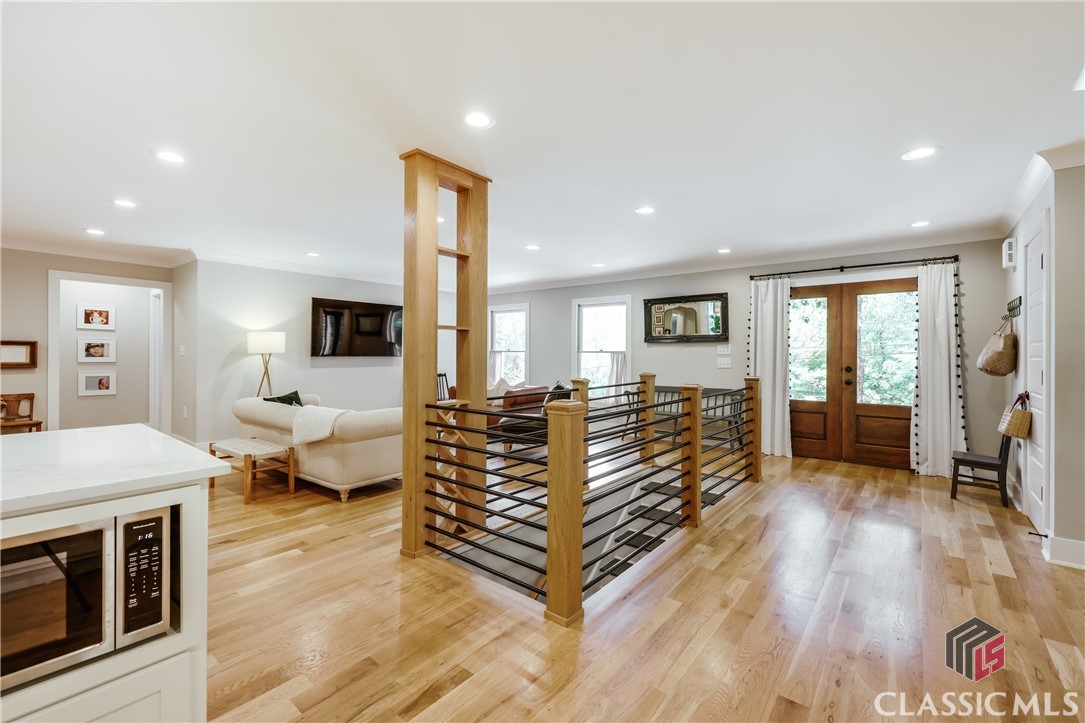 499 West Lake Drive