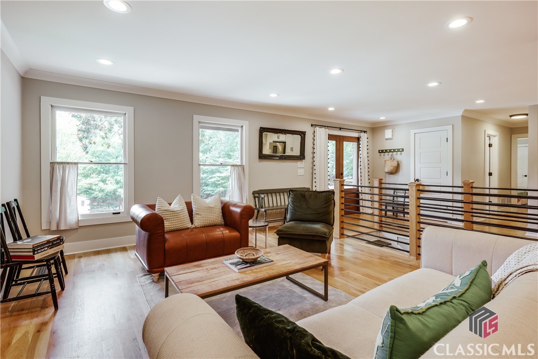 499 West Lake Drive