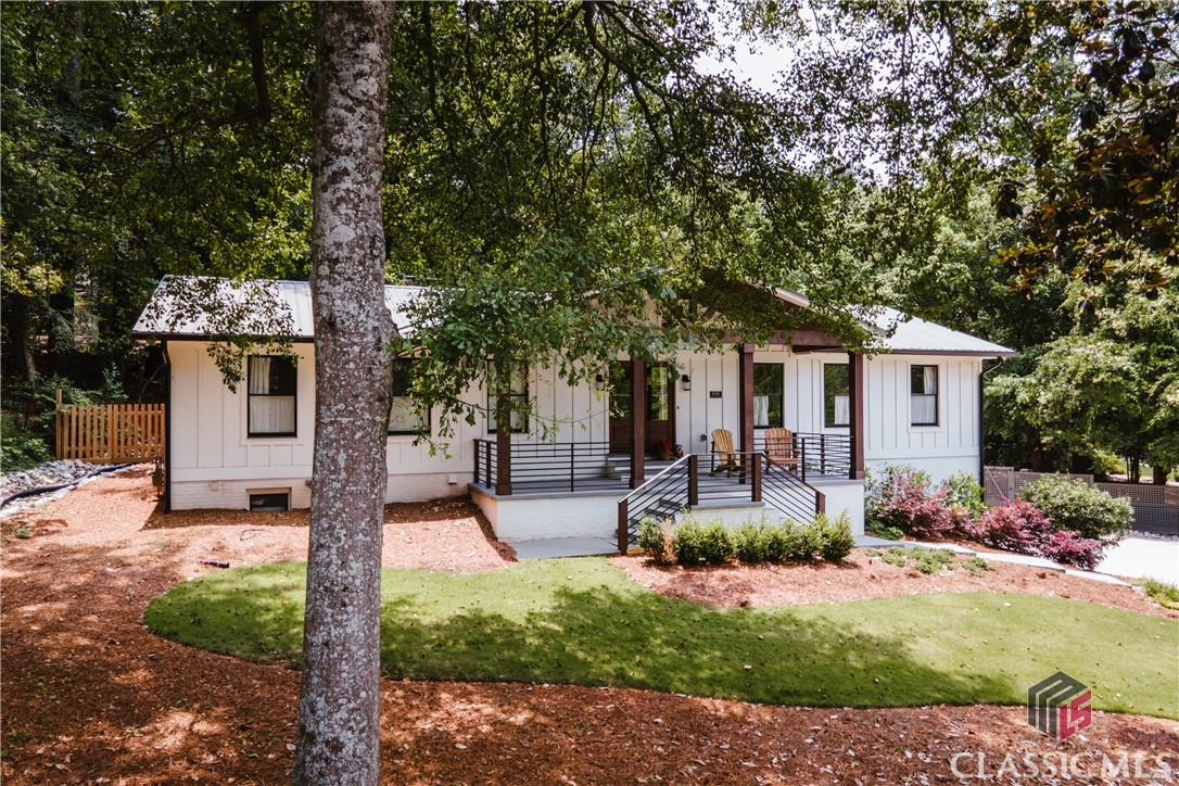 499 West Lake Drive