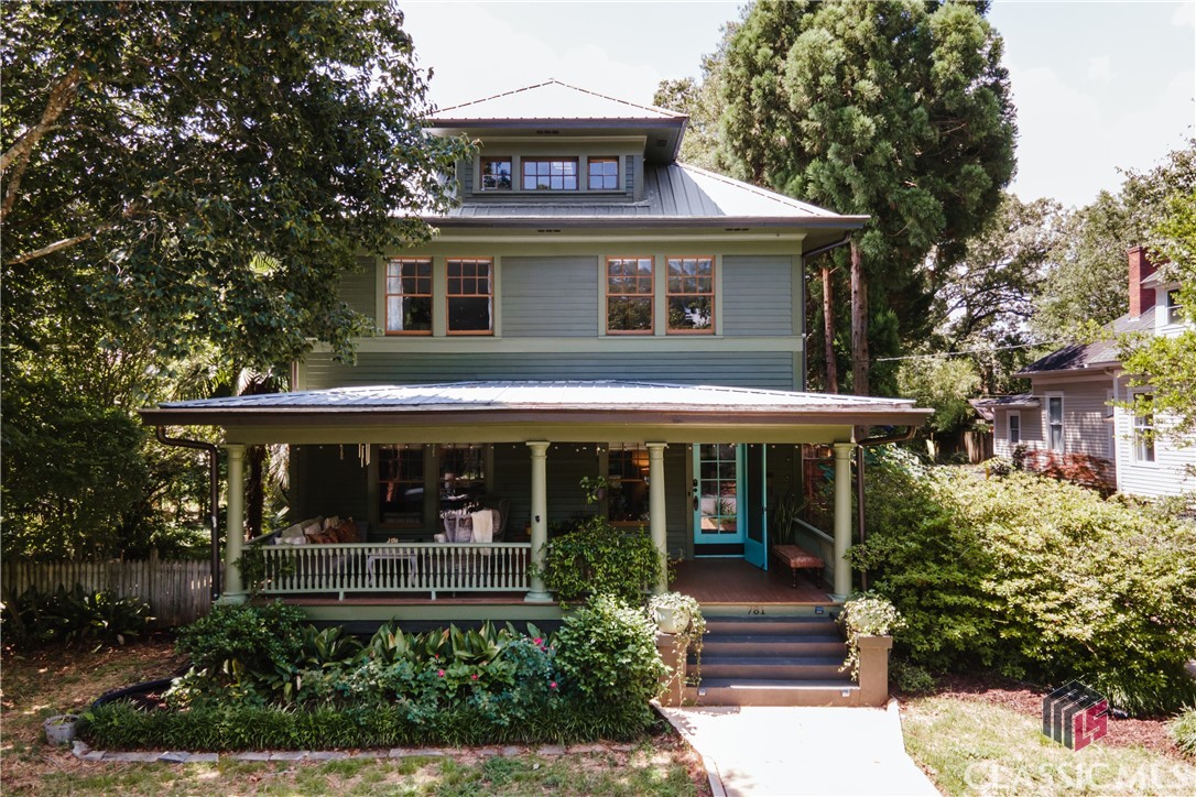 781 Boulevard