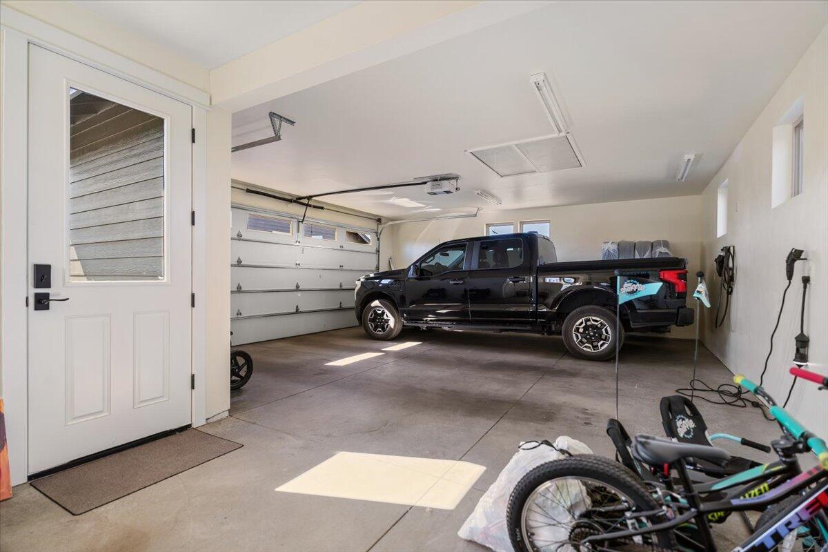 19035 Ridgeline Court