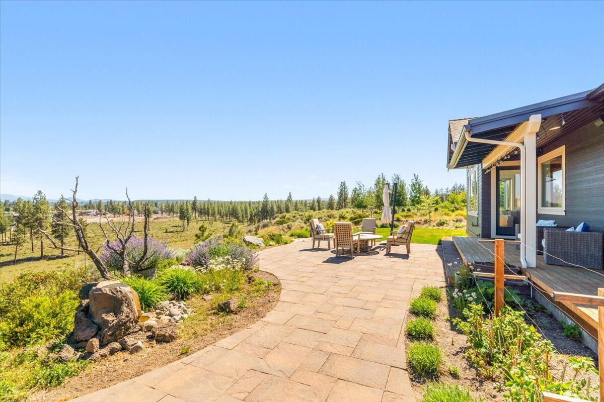 19035 Ridgeline Court