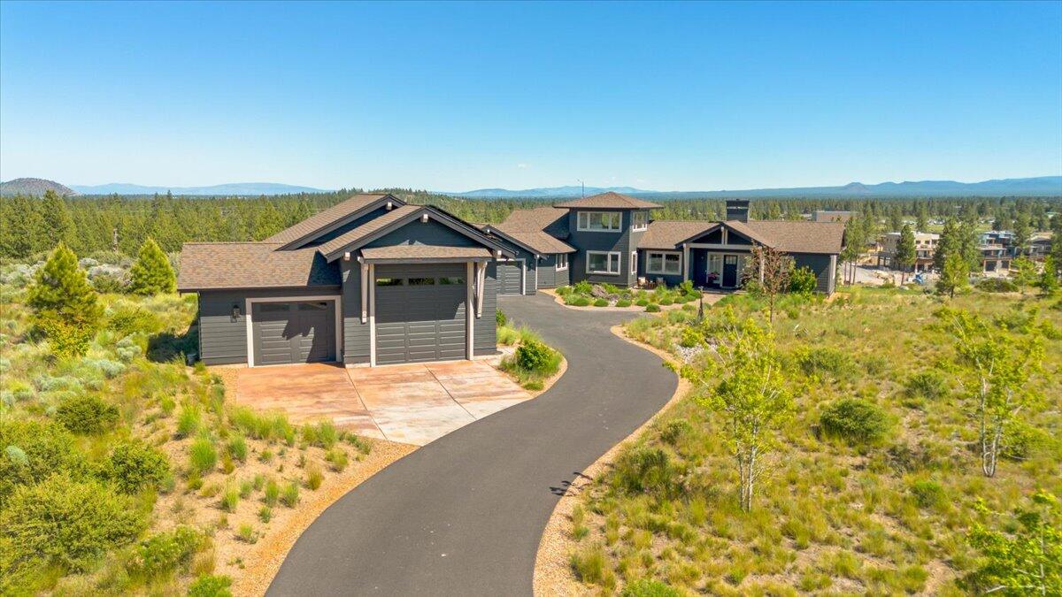 19035 Ridgeline Court