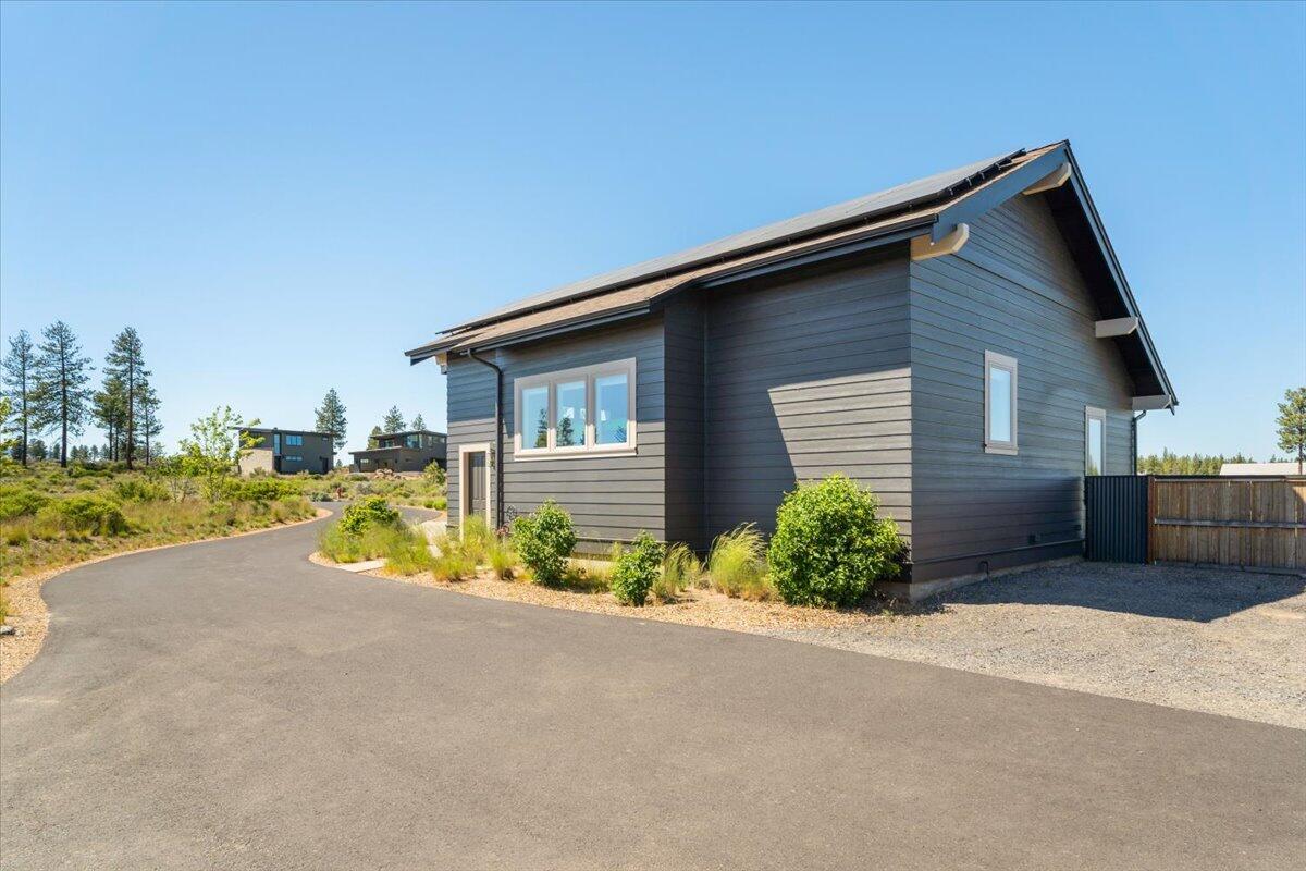 19035 Ridgeline Court