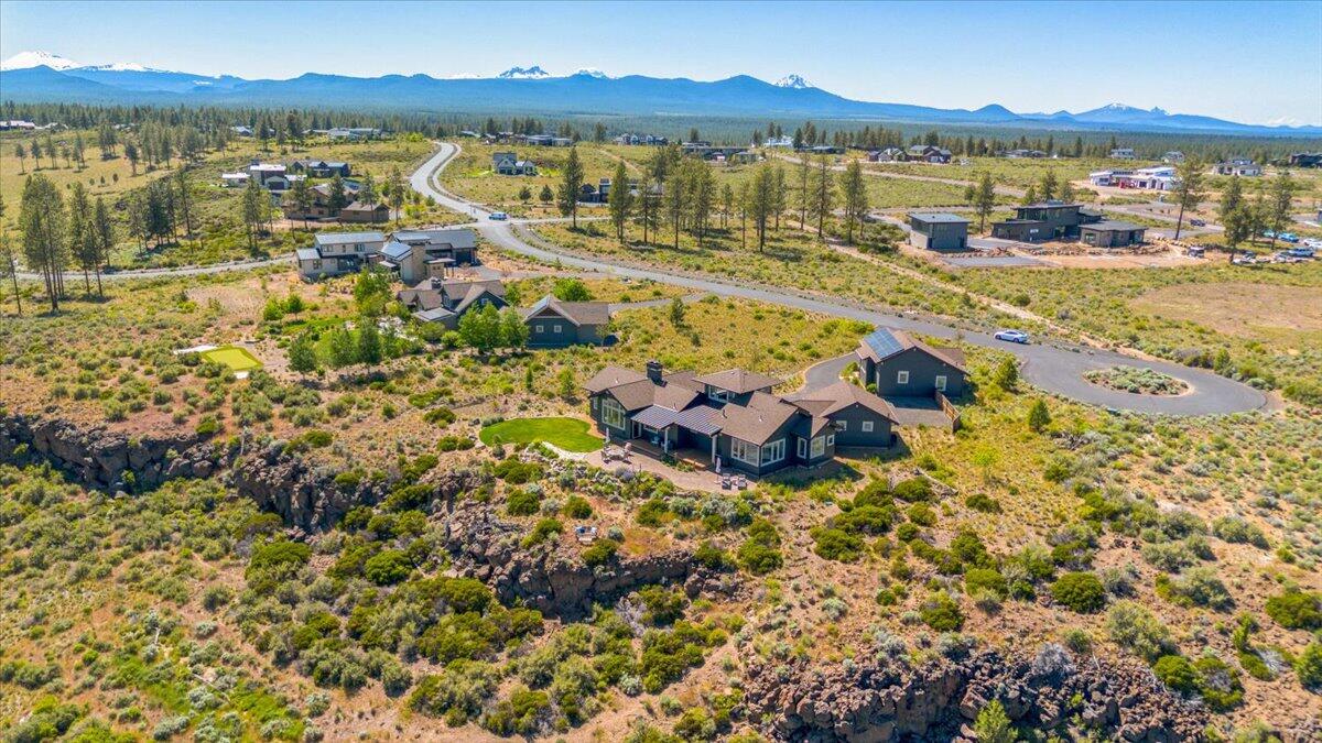 19035 Ridgeline Court