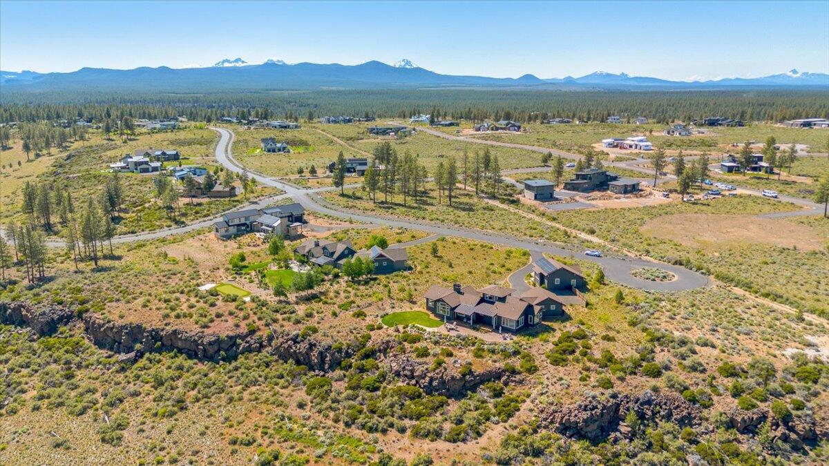 19035 Ridgeline Court