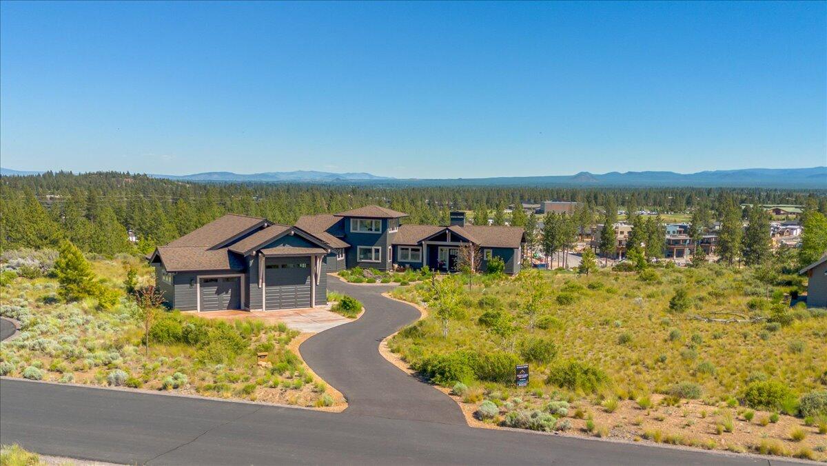19035 Ridgeline Court