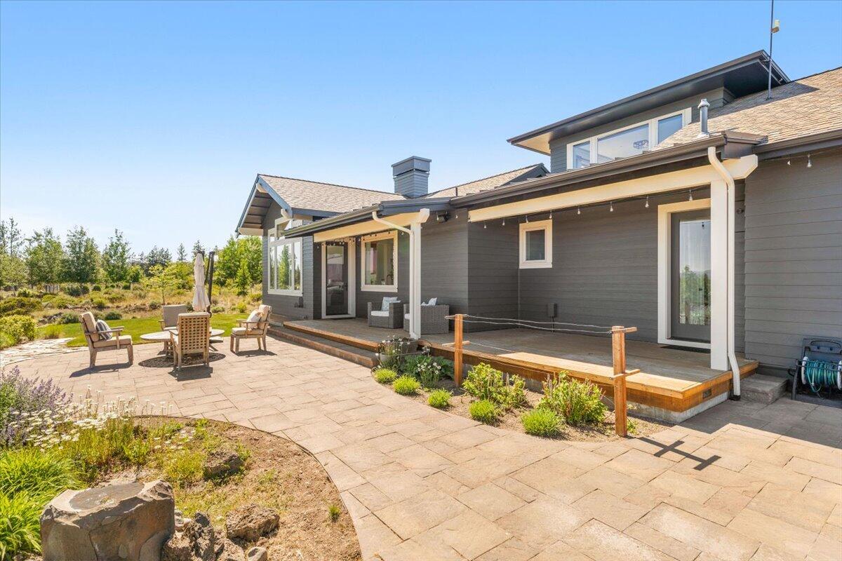 19035 Ridgeline Court