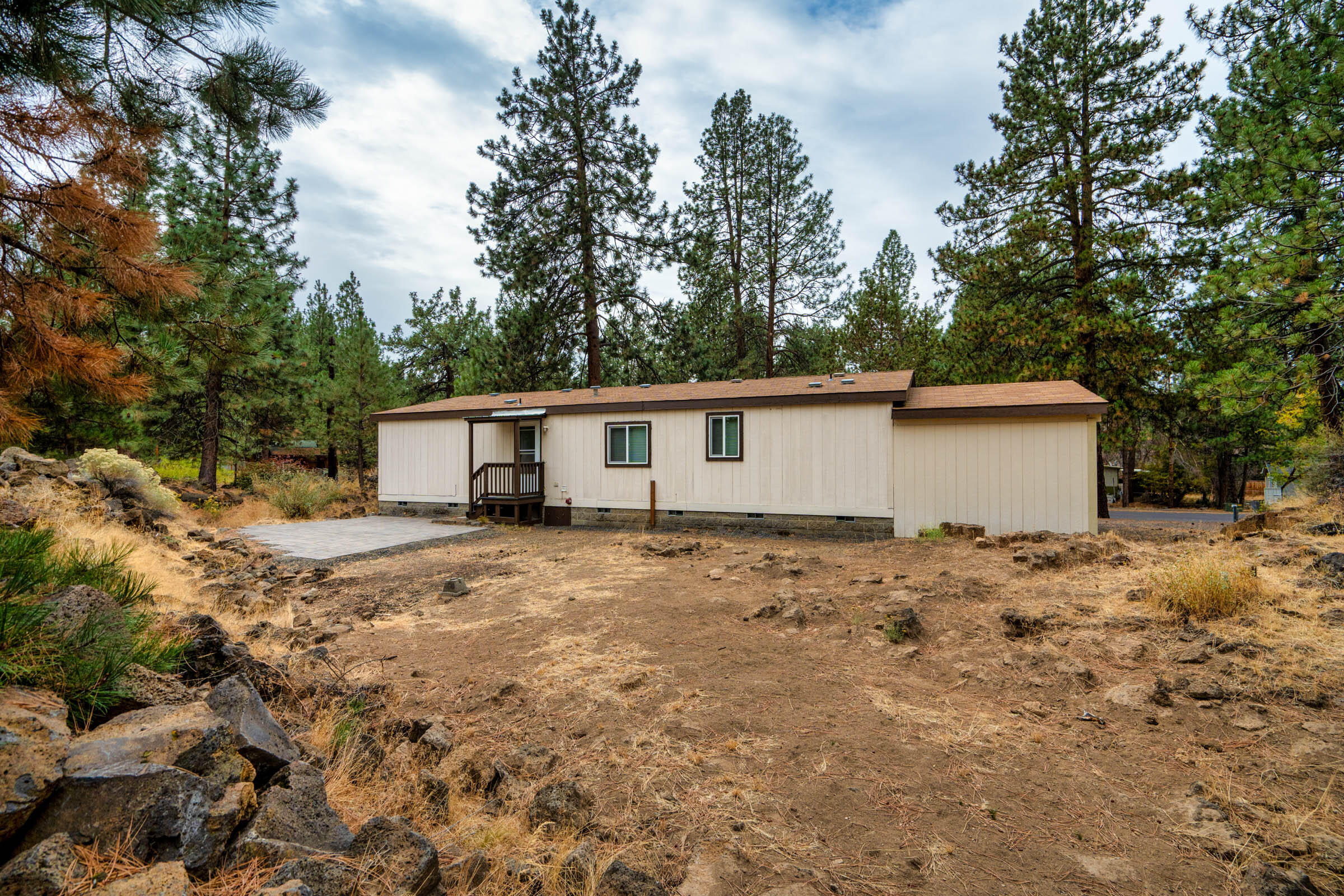 60906 Ridge Drive