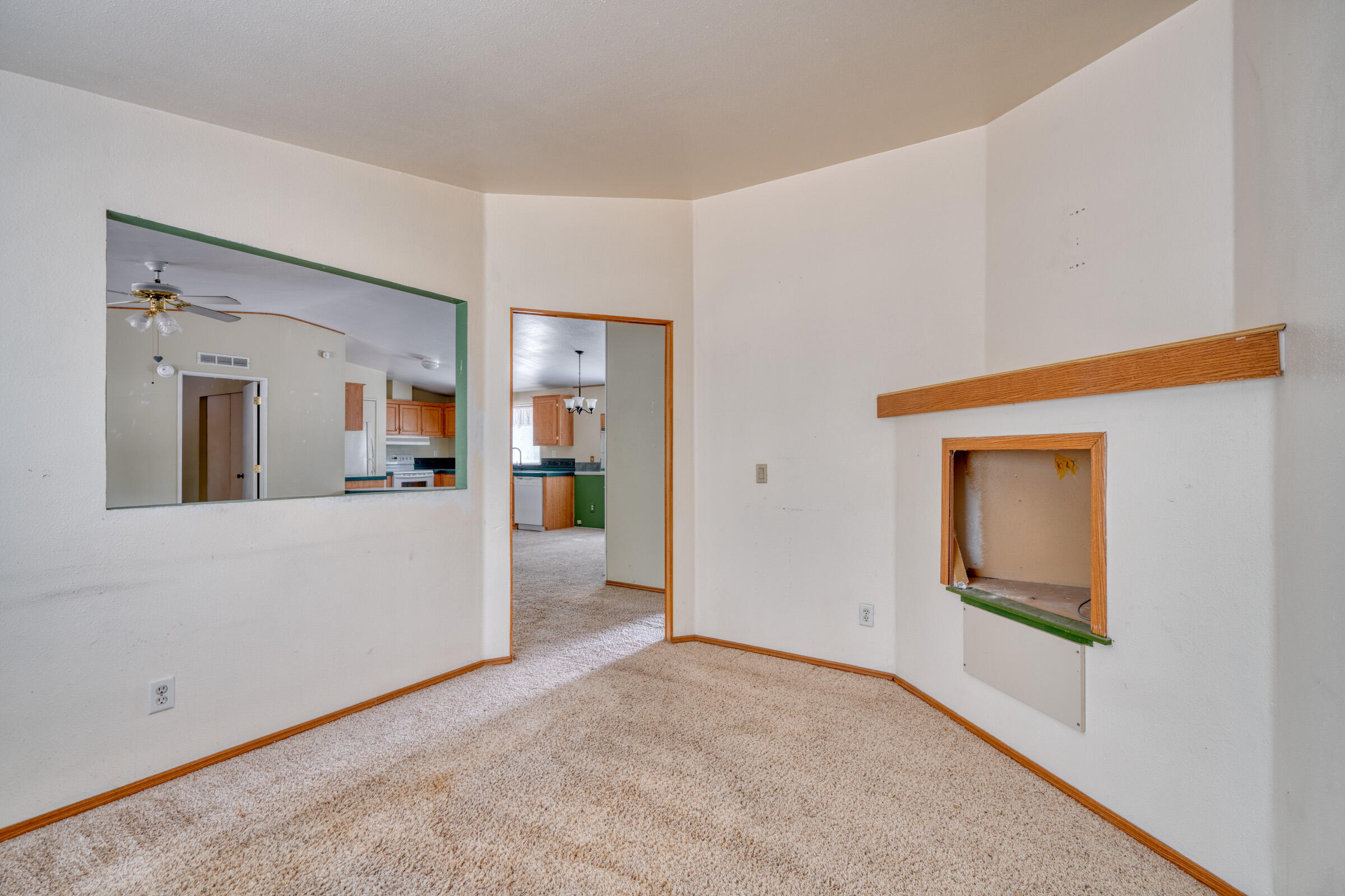 60906 Ridge Drive