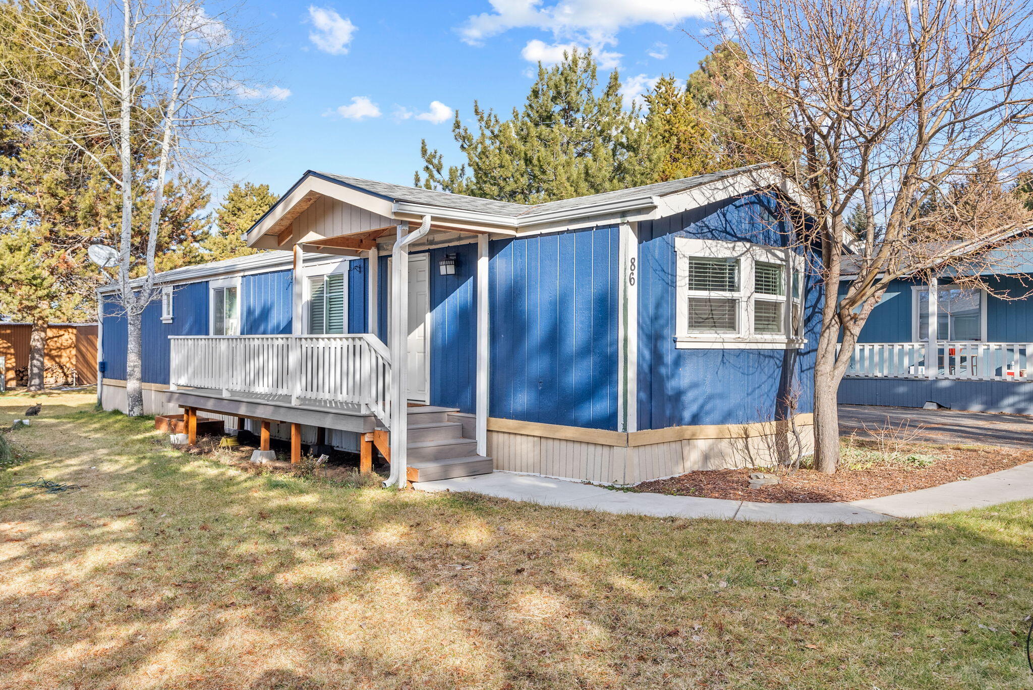 61445 SE 27th Street, 86